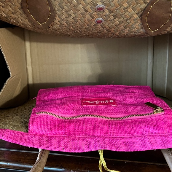Lilly Pulitzer NWOT Handbag/ Tote Pink and Beautiful - Picture 7 of 8